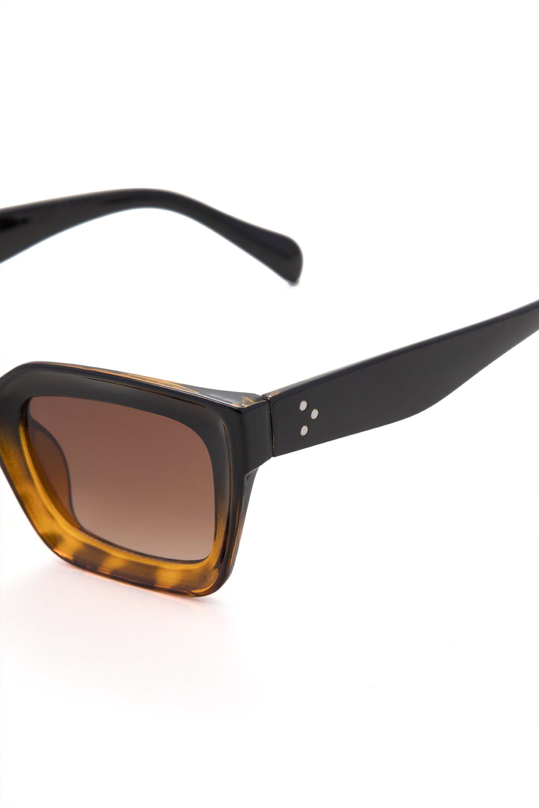 Cat-eye Square Sunglasses sold by Micas product image thumbnail 4