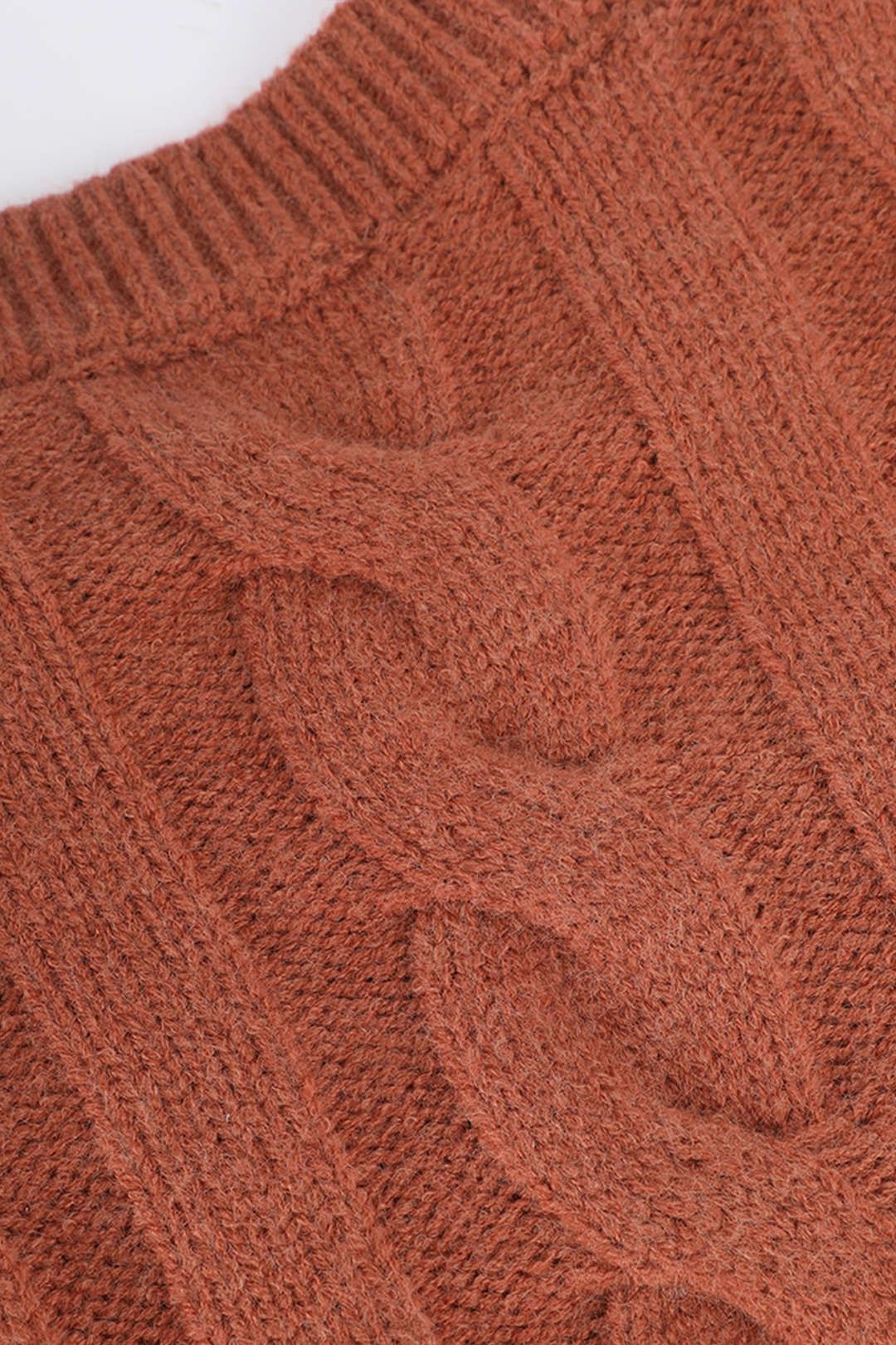 Curved Hem Cropped Cable Knit Sweater sold by Micas product image thumbnail 3