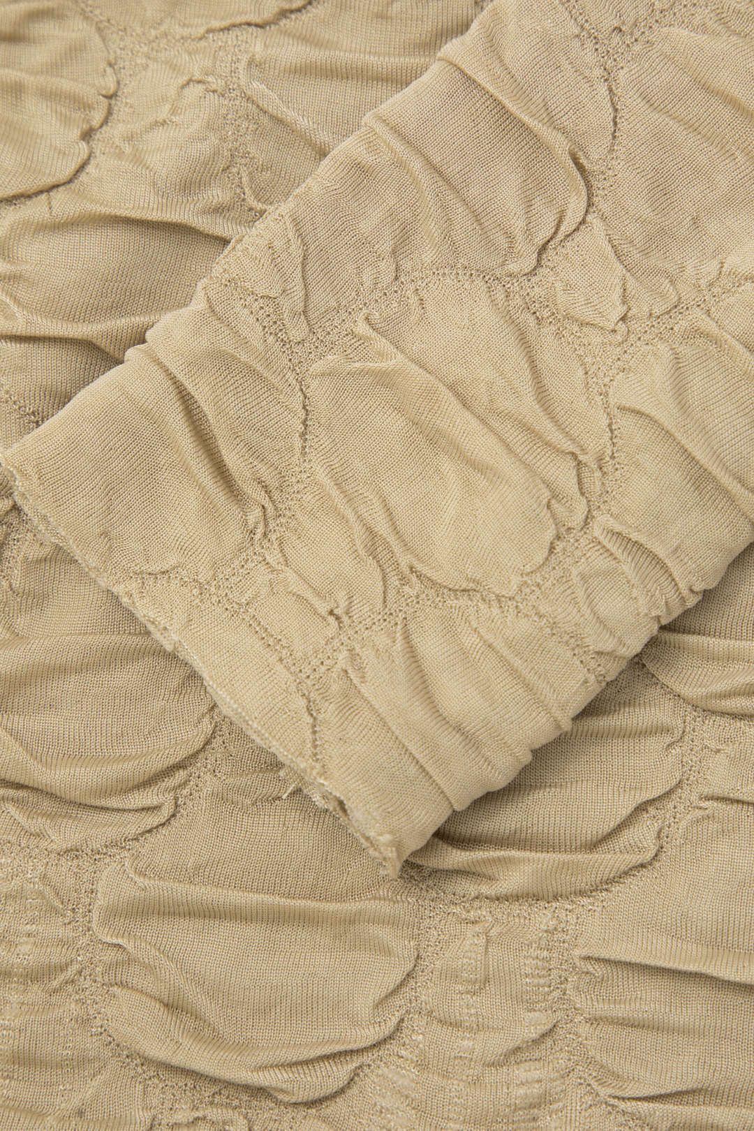 Textured Long Sleeve Crop Top And Mini Skirt Set sold by Micas product image thumbnail 6