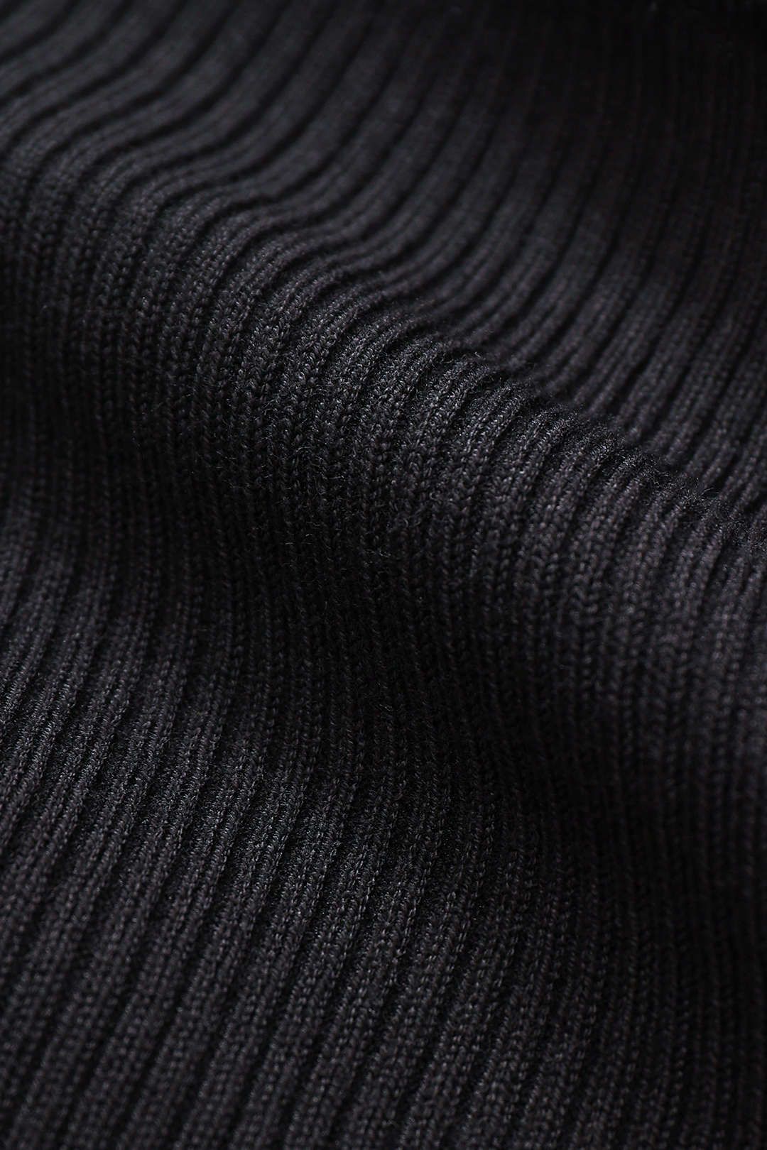 Super Cropped Long Sleeve Knit Top sold by Micas product image thumbnail 9