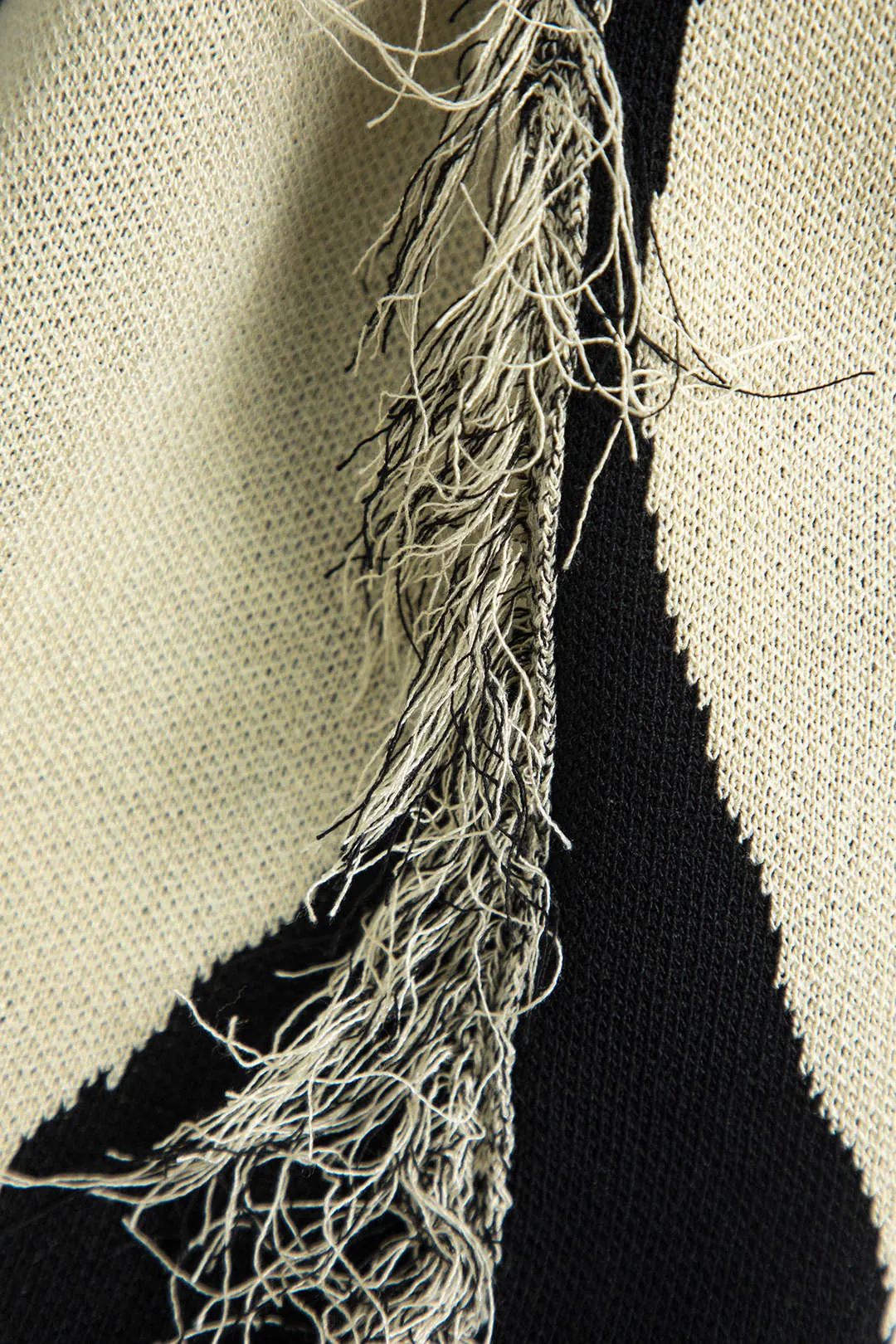 Kontrast abstrakt print frynser sweater bukser sold by Micas product image thumbnail 3