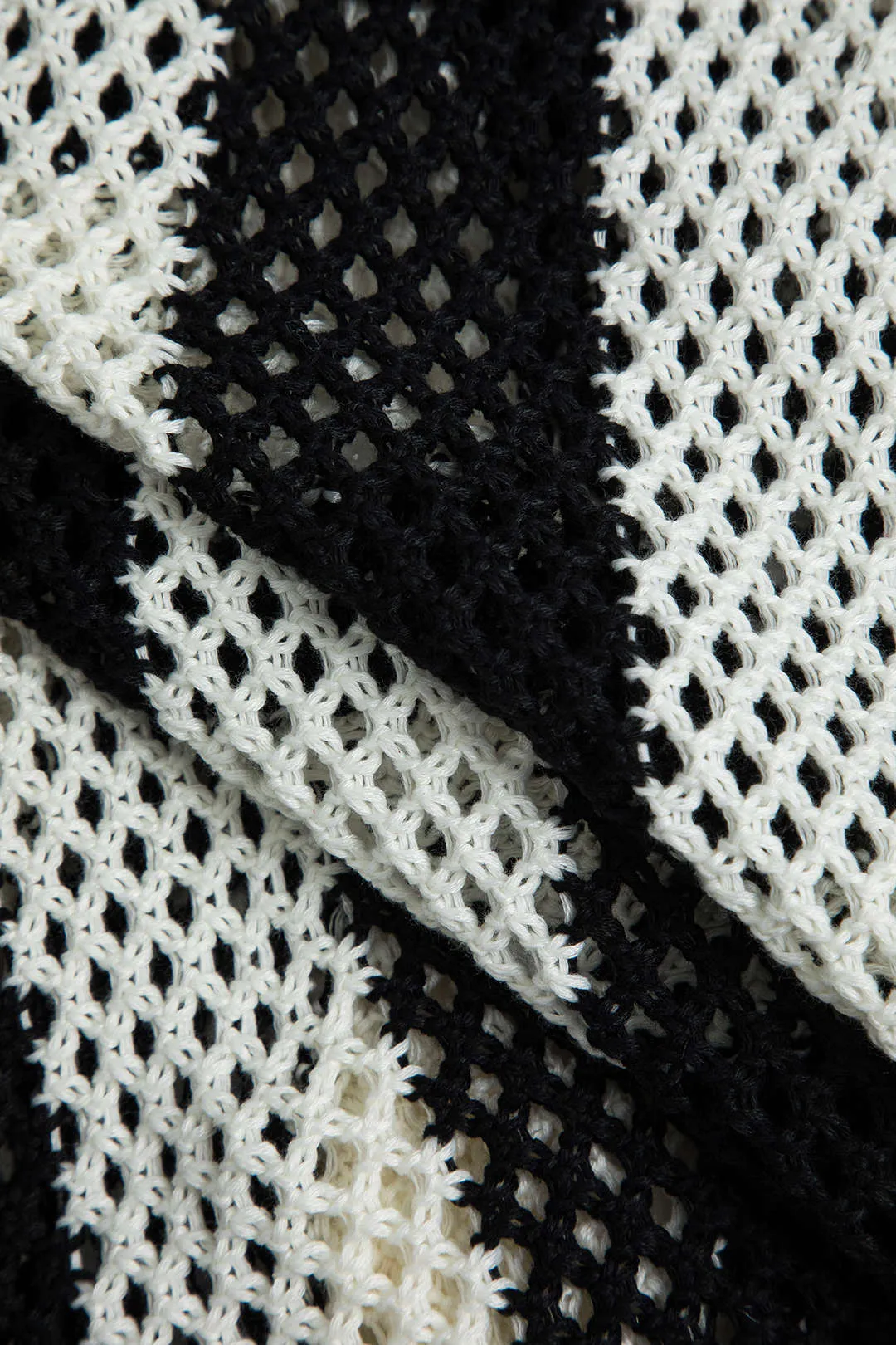 Stripe Cut Out Sweater Vest sold by Micas product image thumbnail 4