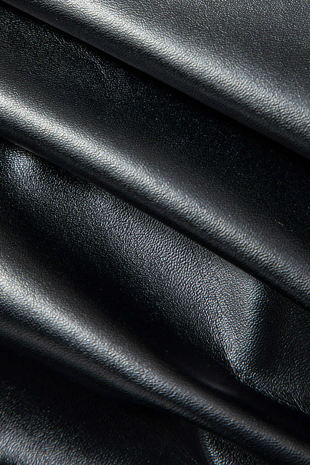 Solid lynlås-hættejakke i imiteret læder sold by Micas product image thumbnail 5