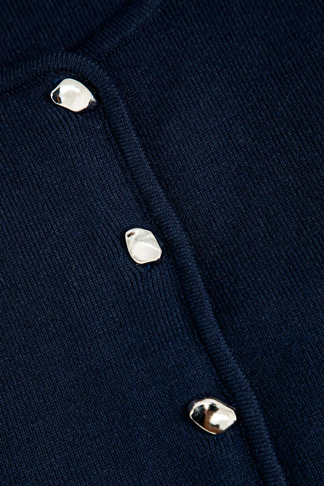 Basic solid strikvest sold by Micas product image thumbnail 3