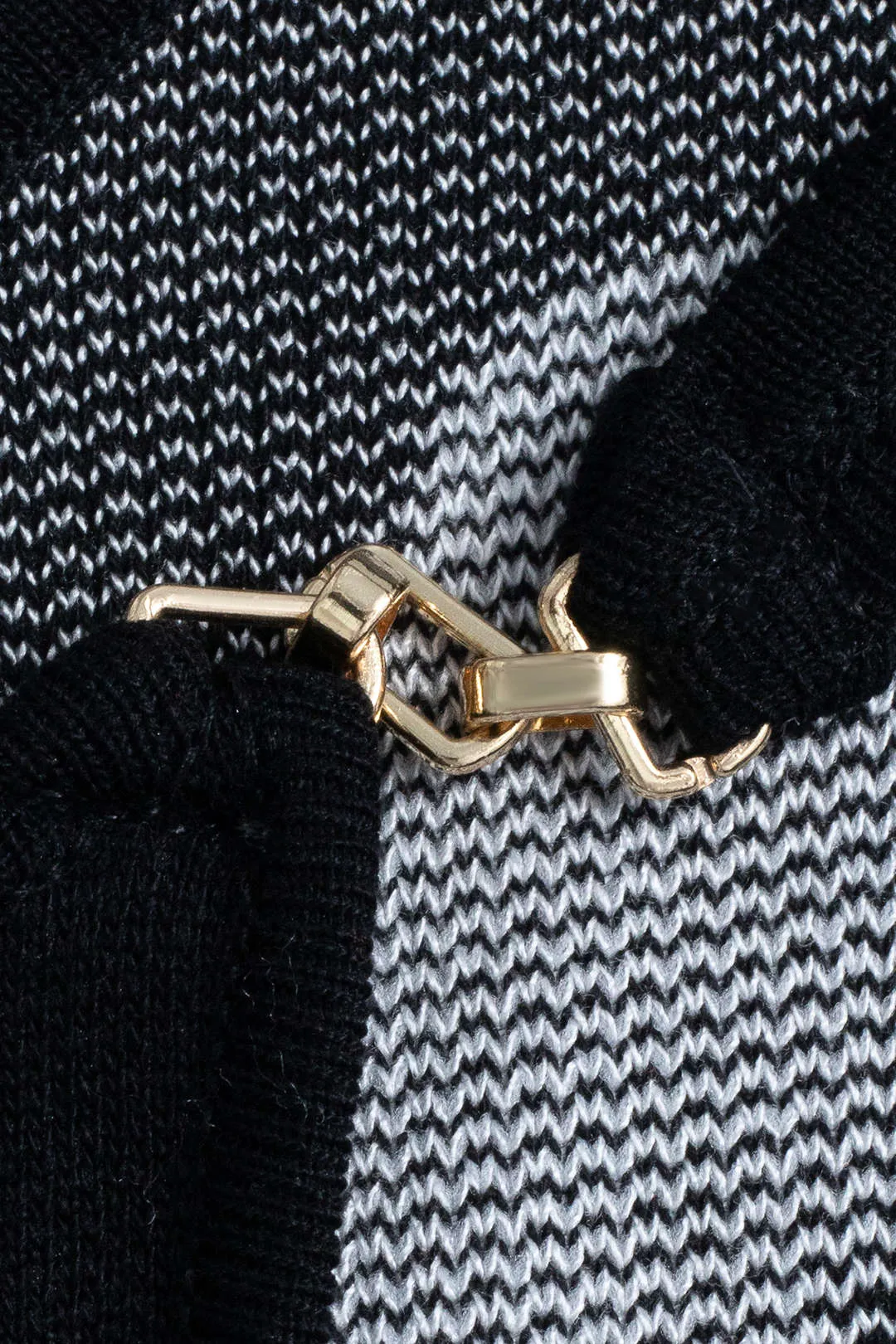 Kontrast udskåret slids sweater kjole sold by Micas product image thumbnail 5