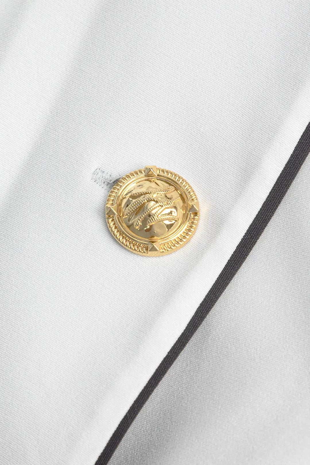 Minikjole med kontrastknap sold by Micas product image thumbnail 3