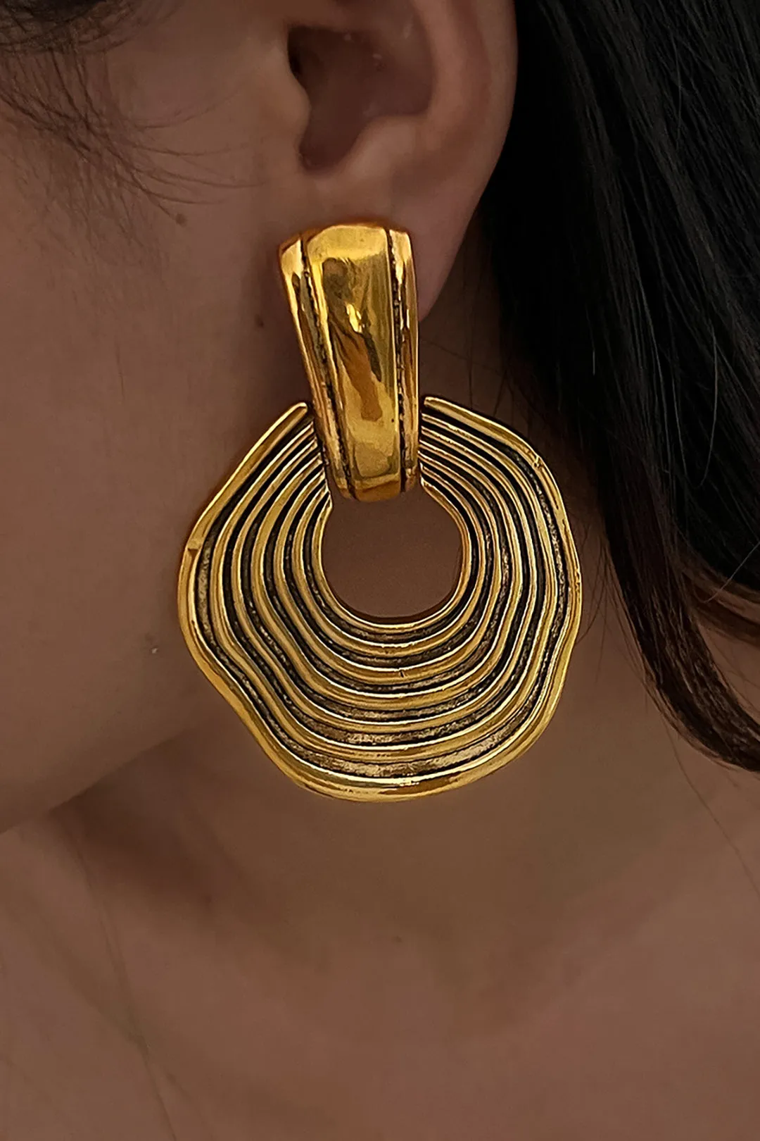 Exaggerated Geometric Textured Earrings sold by Micas product image thumbnail 3