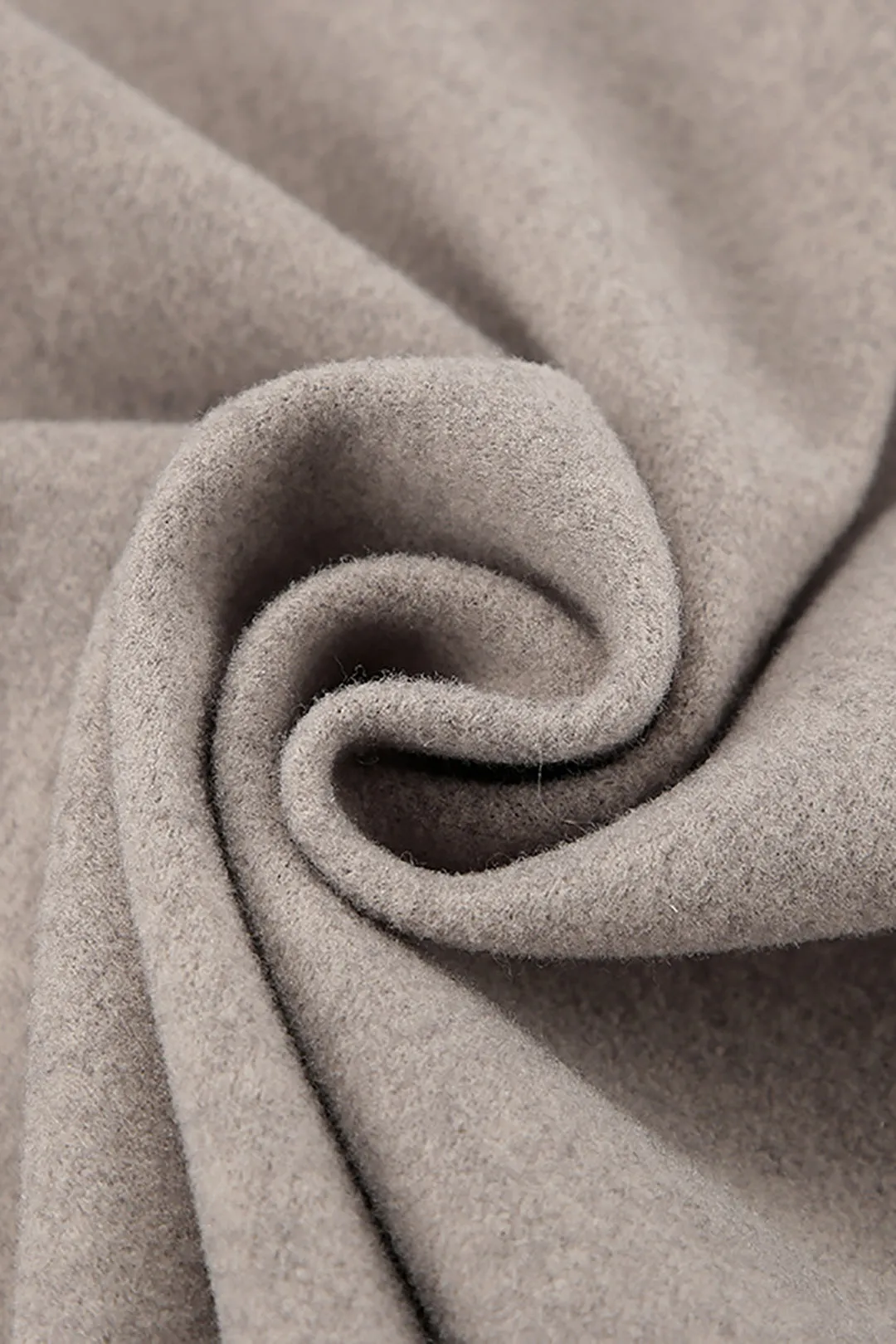 Grundlæggende solid varm frakke sold by Micas product image thumbnail 4