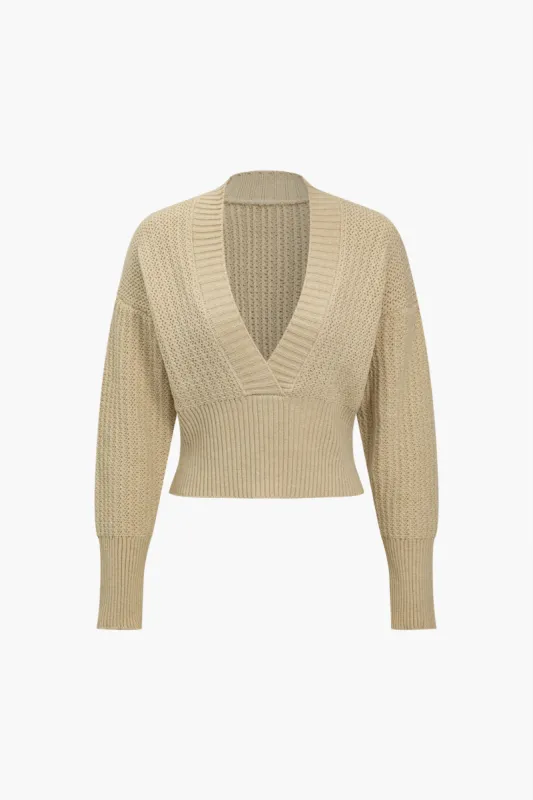 Basic Solid Knit Deep V langærmet top sold by Micas