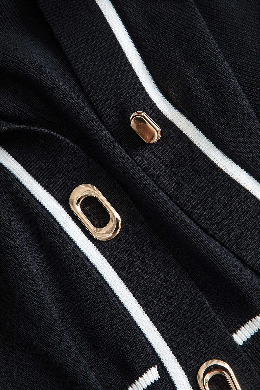 Strik farveblokknapvest sold by Micas product image thumbnail 3