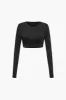 Ruched langærmet afgrøde top og højt spalt midi nederdel sæt sold by Micas