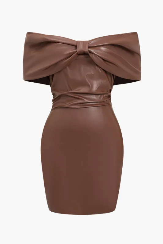 Solid sløjfe imiteret læder Off Shoulder Mini Kjole sold by Micas
