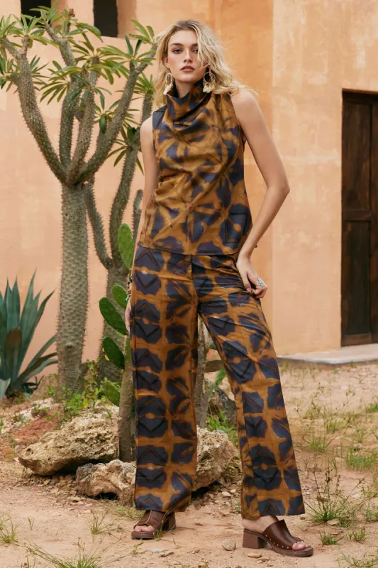 Bukser med brede ben med geometrisk tryk sold by Micas