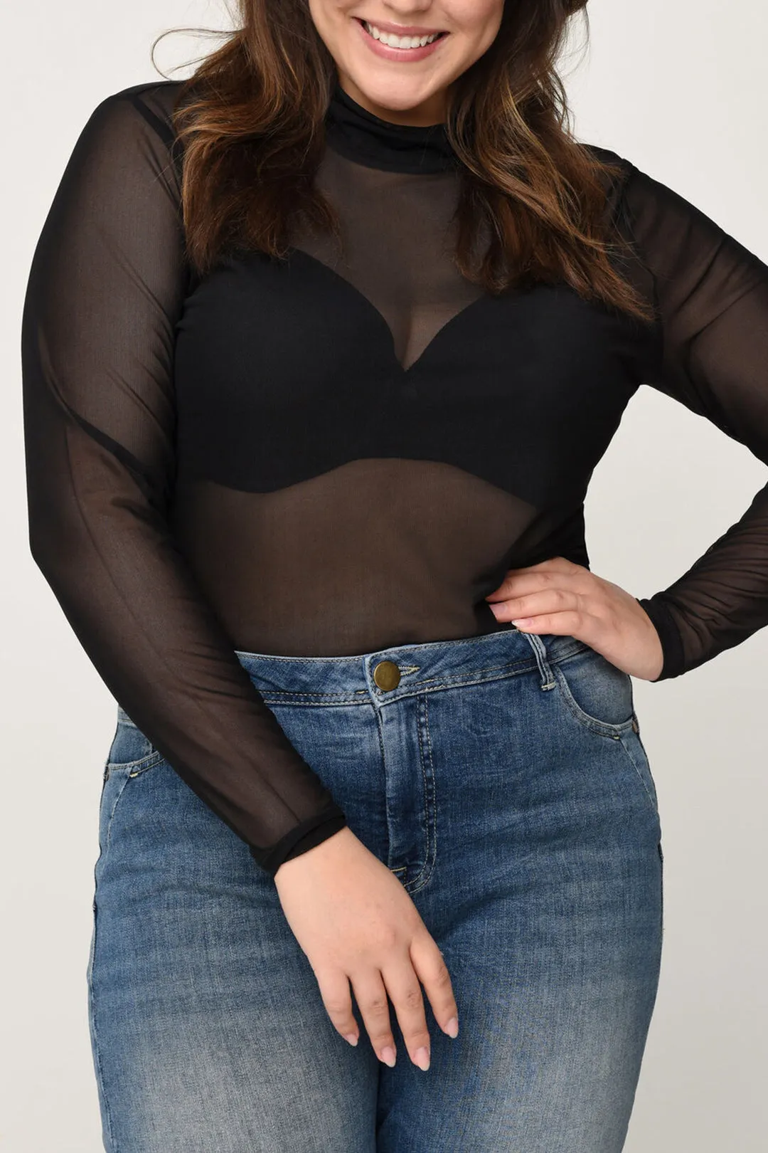 Plus Size massiv mesh gennemsigtig langærmet top sold by Micas