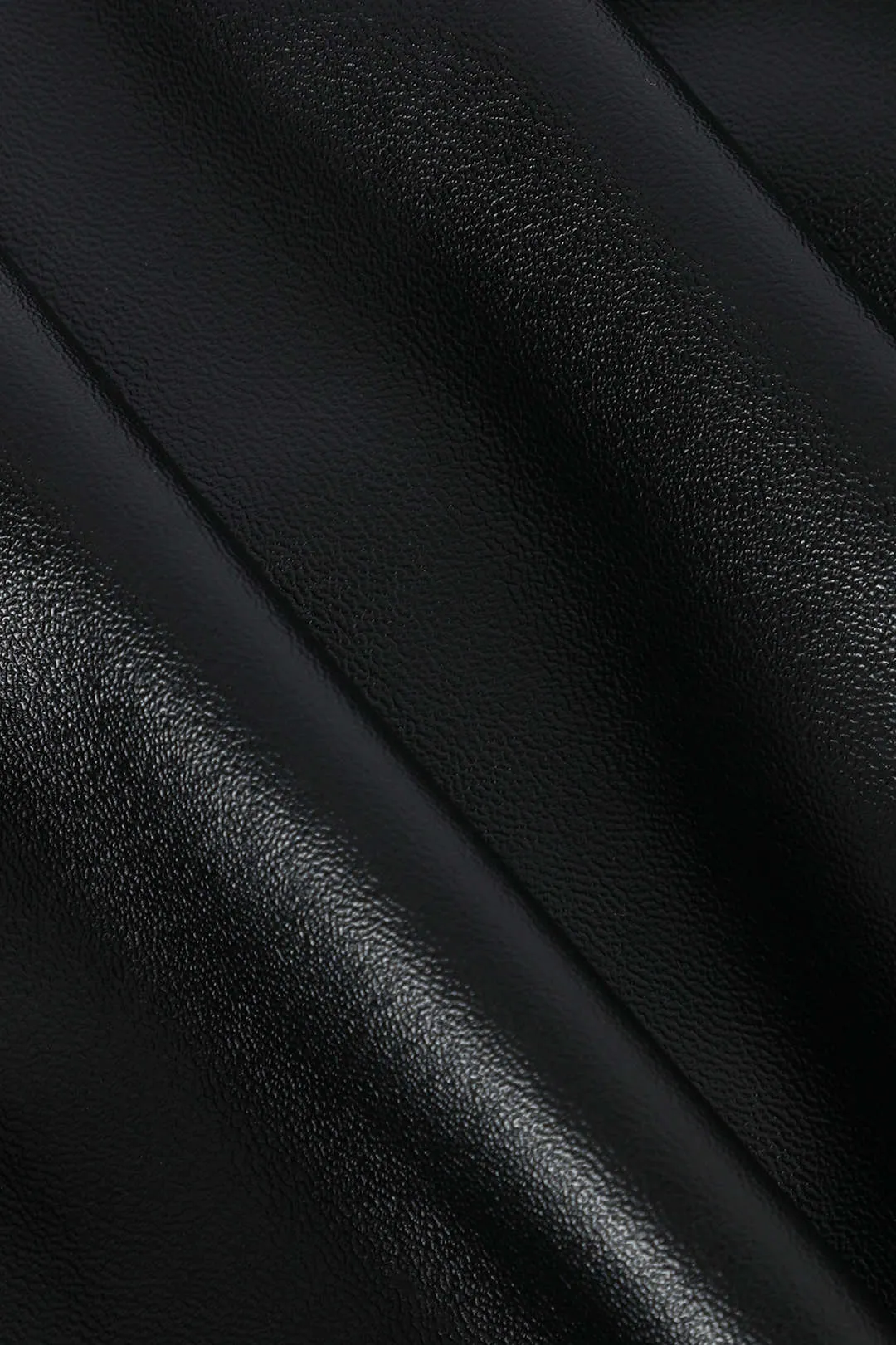 Plus Size imiteret læder nederdel med ruched lynlås sold by Micas product image thumbnail 4