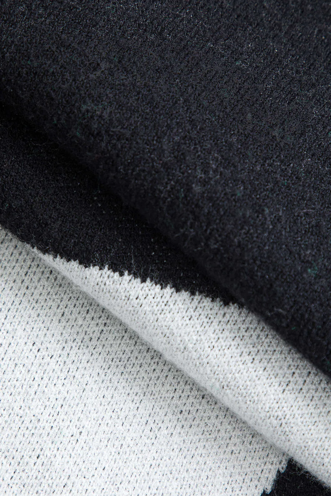 Color Block Sweater Skirt sold by Micas product image thumbnail 4