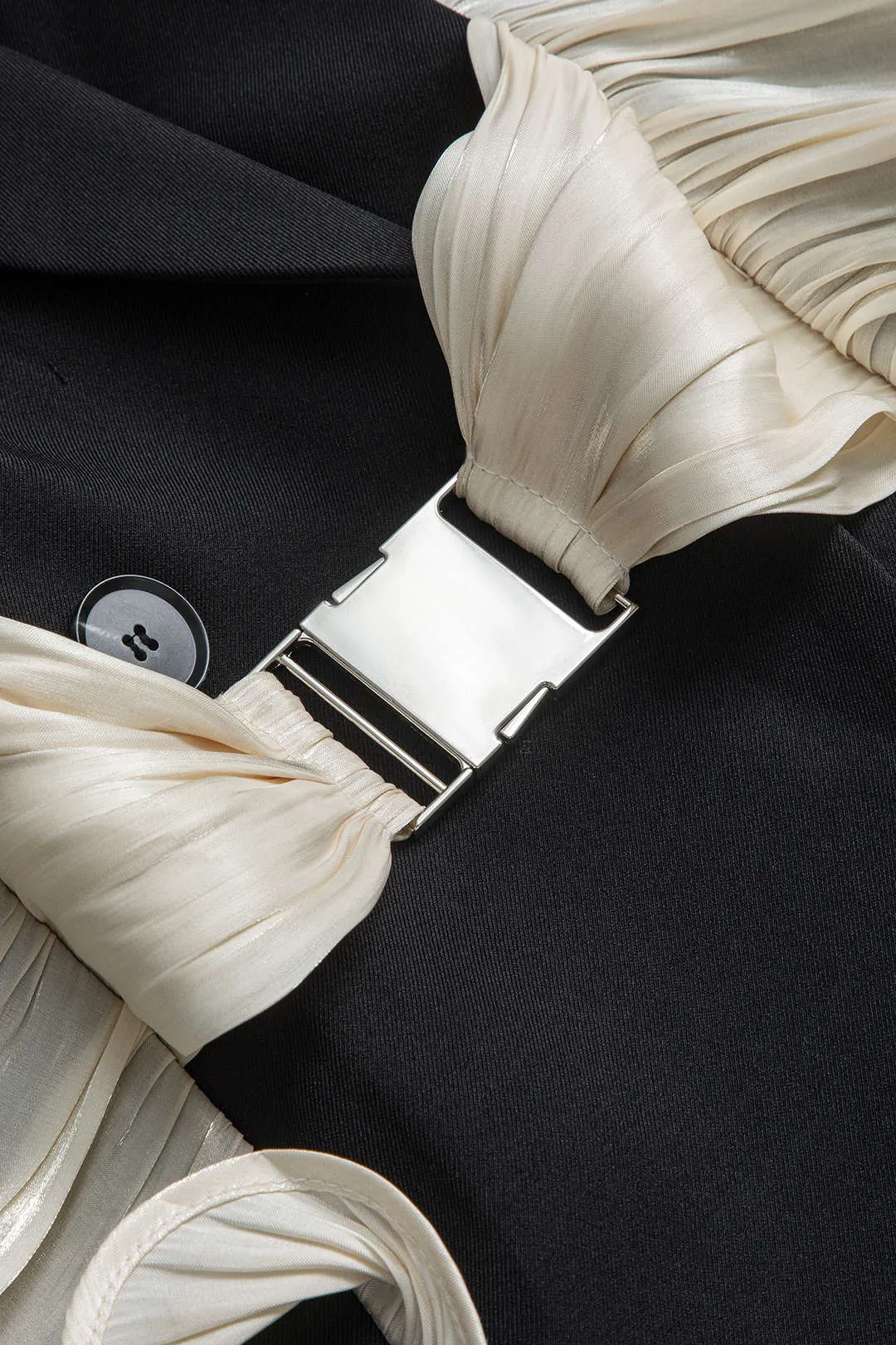 Ruffle Patchwork Vest sold by Micas product image thumbnail 3