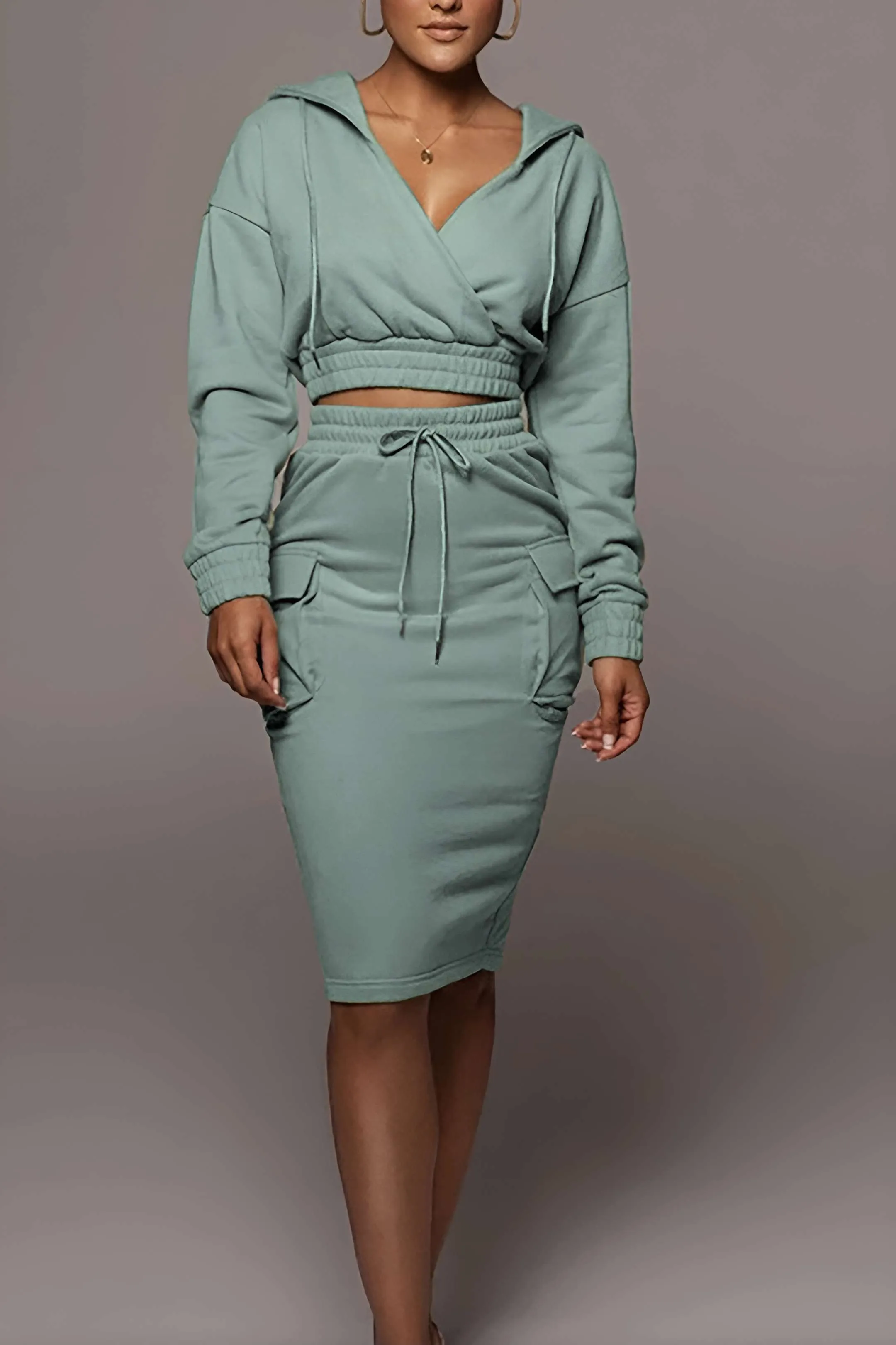 Solid strikket hætte og lomme nederdel sold by Micas product image thumbnail 4