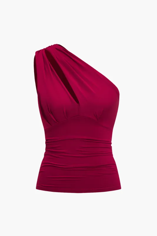 En skulder udskåret asymmetrisk tank top sold by Micas