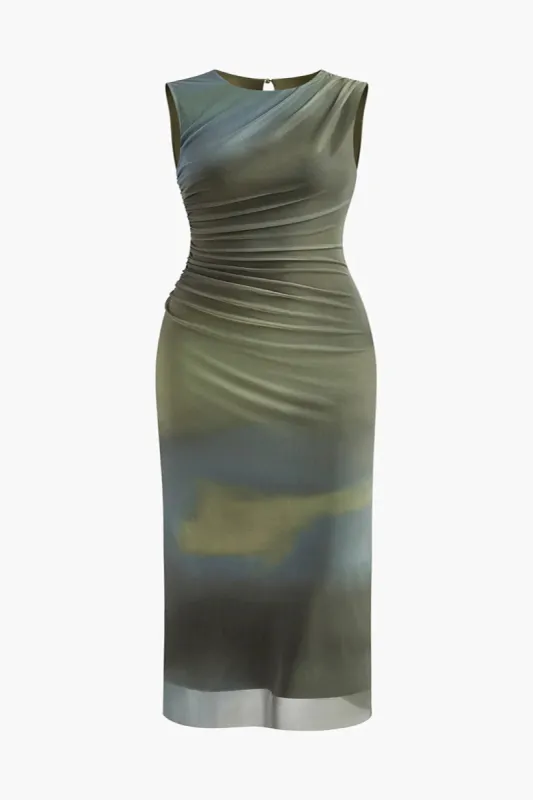Plus størrelse ombre print ruched maxi kjole sold by Micas