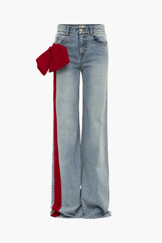 Bue detaljer jeans sold by Micas