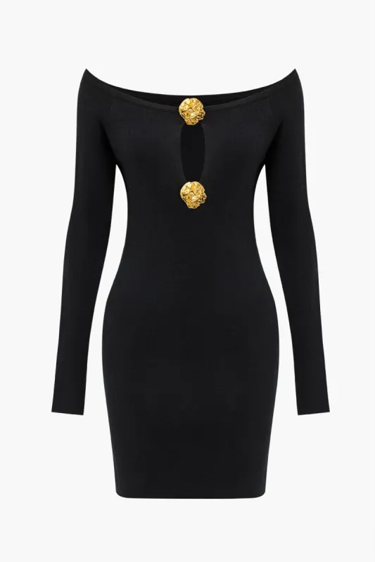 Solid off skulder knap rund hals udskåret mini kjole sold by Micas