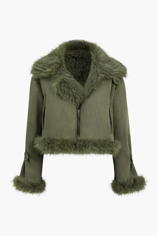 Crop-jakke i imiteret pels sold by Micas