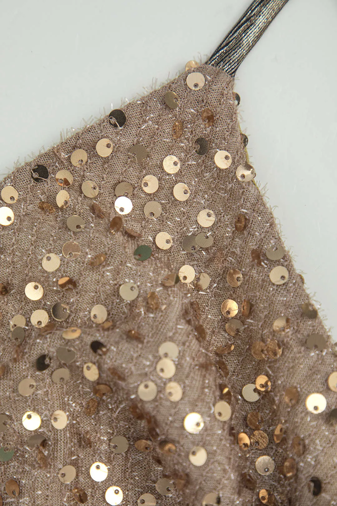 Rygløs minikjole med pailletter sold by Micas product image thumbnail 5