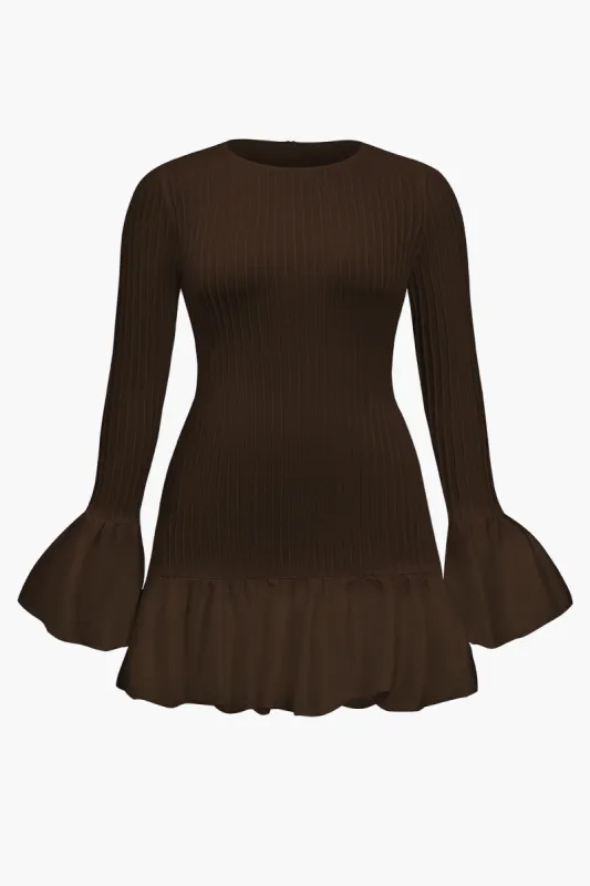 Plus Size Bell Sleeve Flæsekant Ribbet kjole sold by Micas