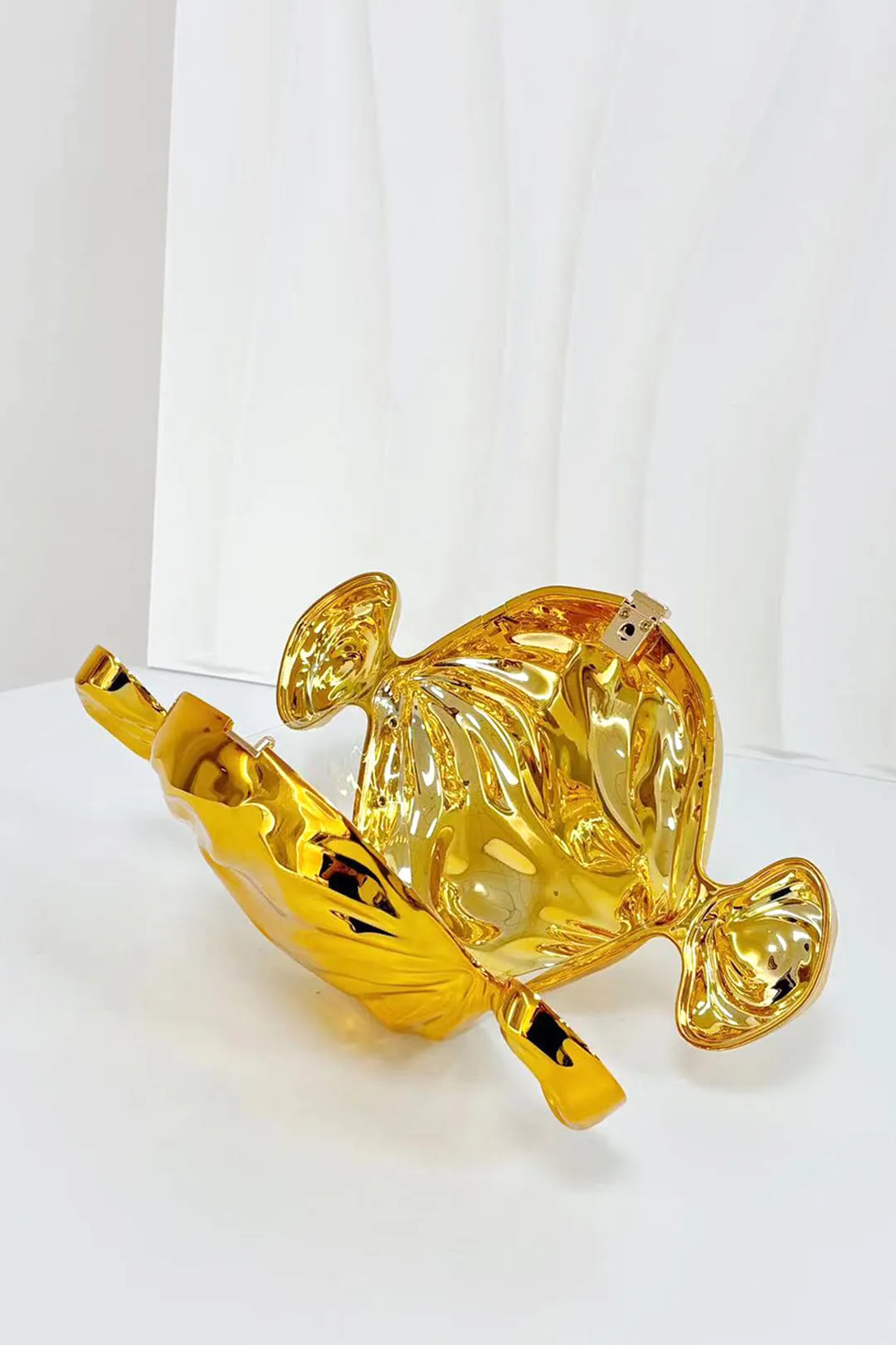 Candy Shape Clutch Bag sold by Micas product image thumbnail 4