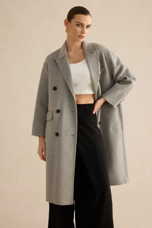 Basic uldfrakke made by Micas