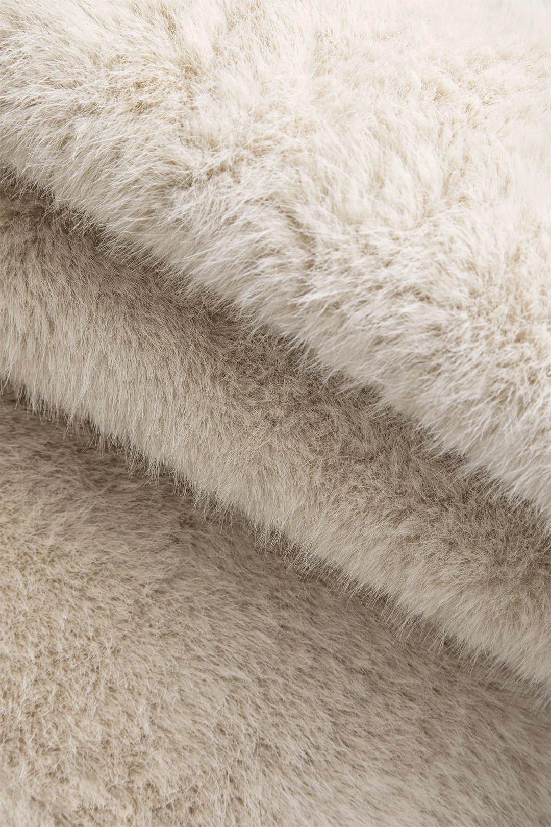 Faux pelsfrakke sold by Micas product image thumbnail 5