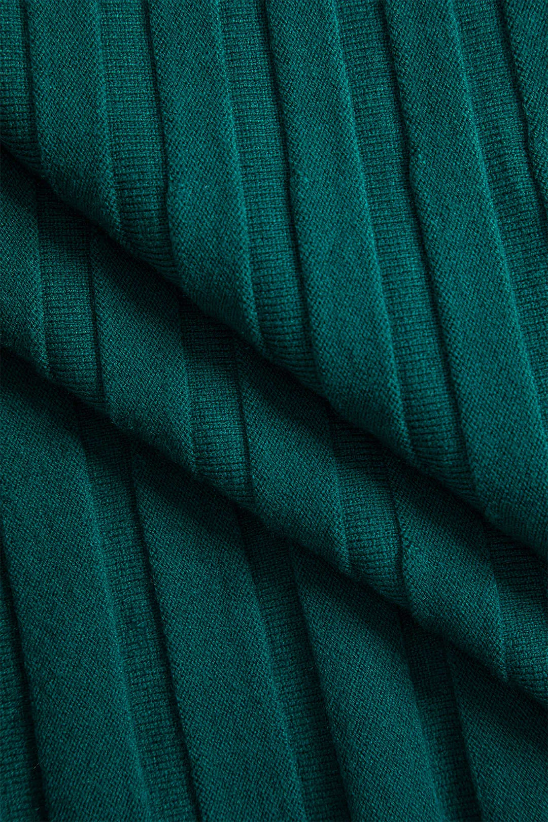 Strik knap plisseret slidsnederdel sold by Micas product image thumbnail 4