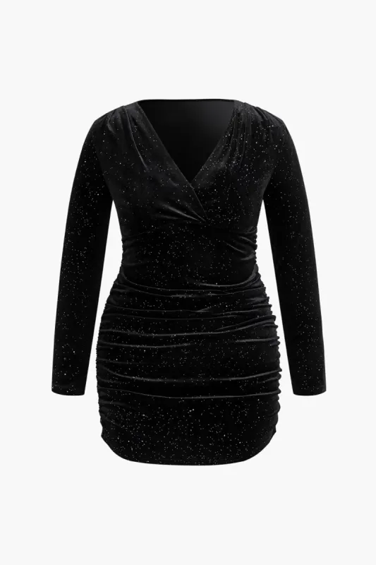 Plus Size Velvet Ruched Langærmet Mini Kjole sold by Micas