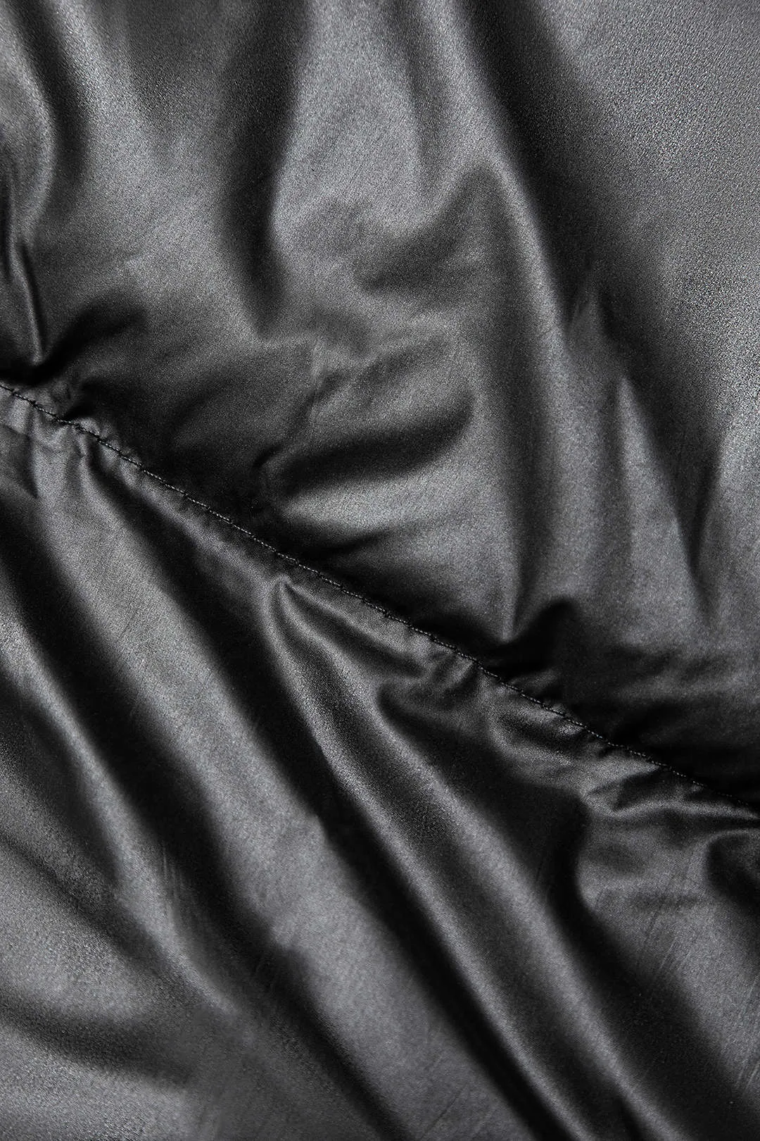 Lynlåspuffer med høj krave sold by Micas product image thumbnail 3