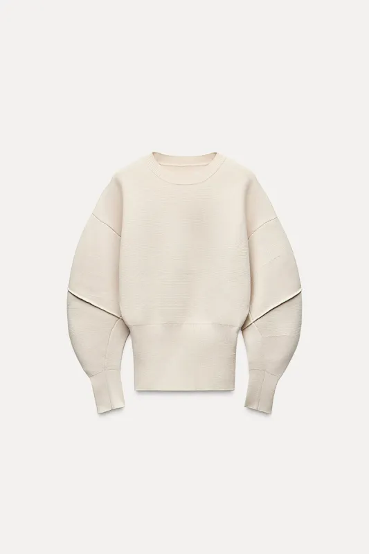 Sweater langærmet top sold by Micas