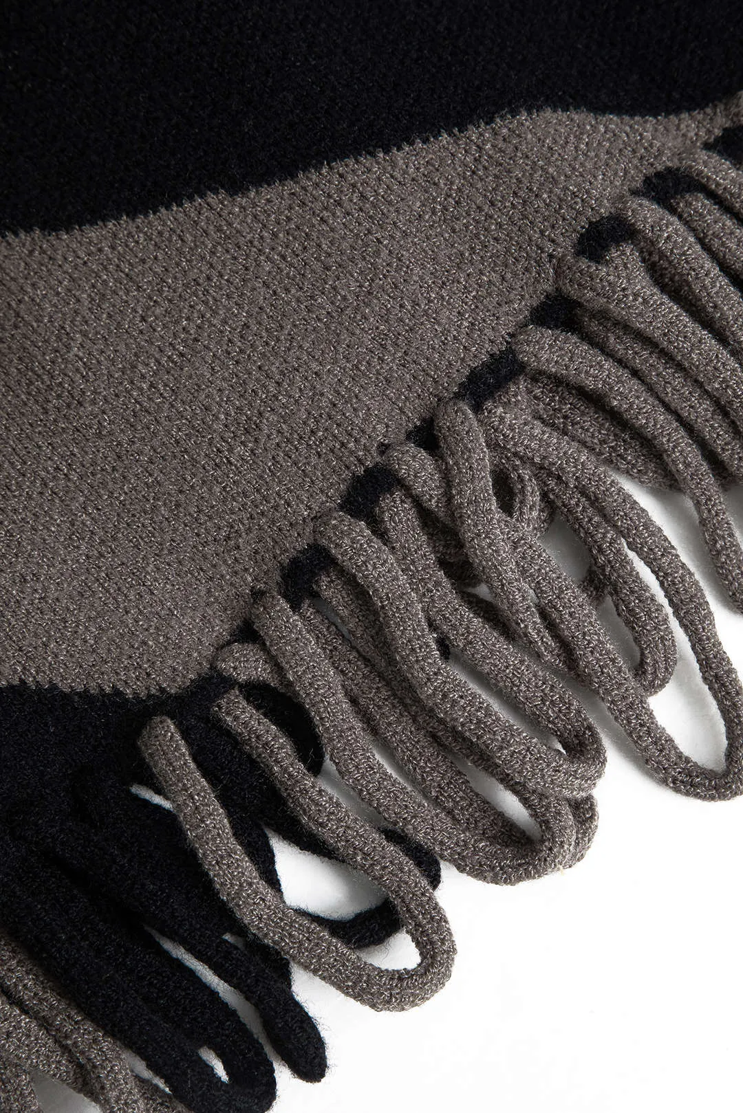 Kontrast frynse sweater tank top sold by Micas product image thumbnail 3