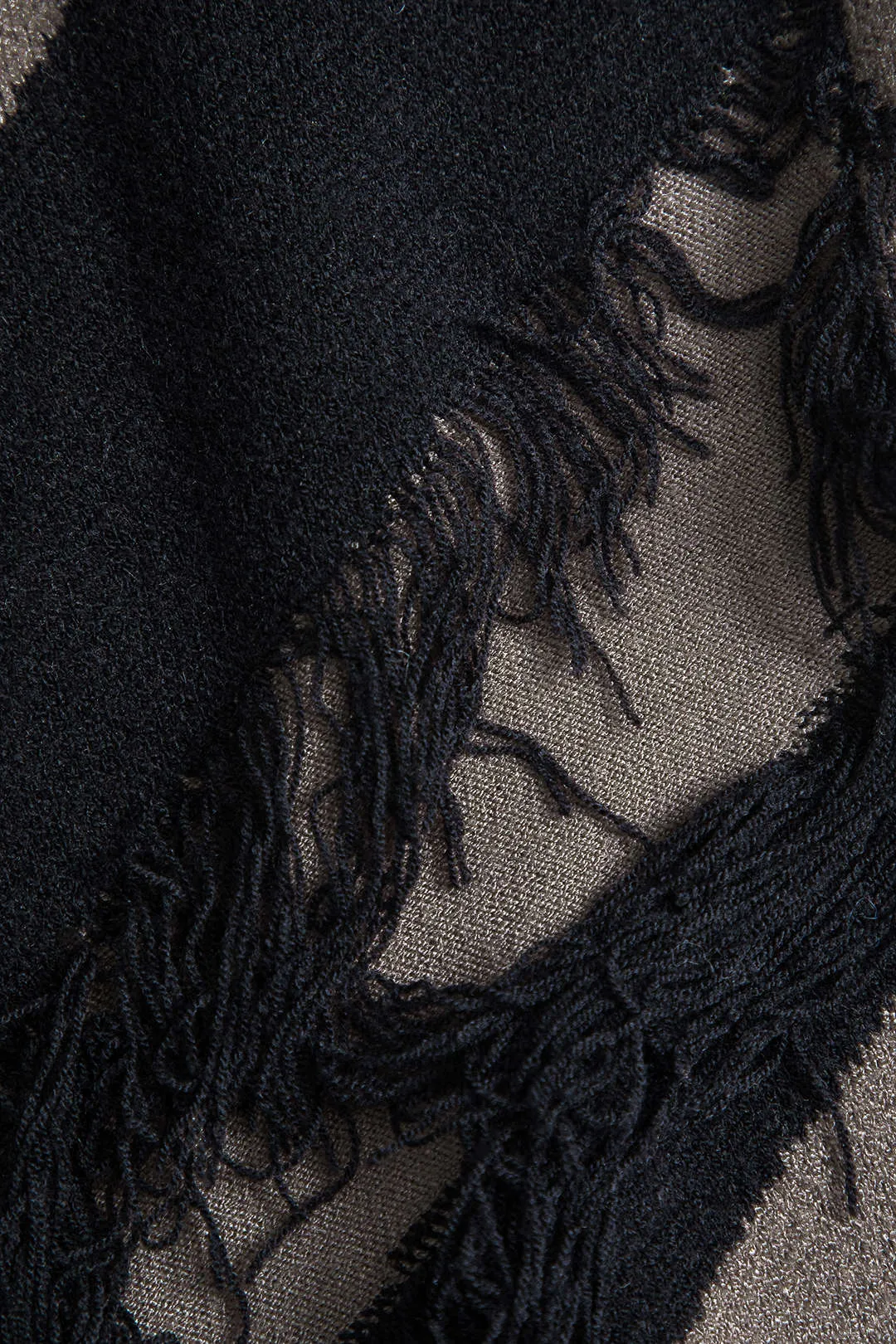 Kontrast frynser nederdel sold by Micas product image thumbnail 3