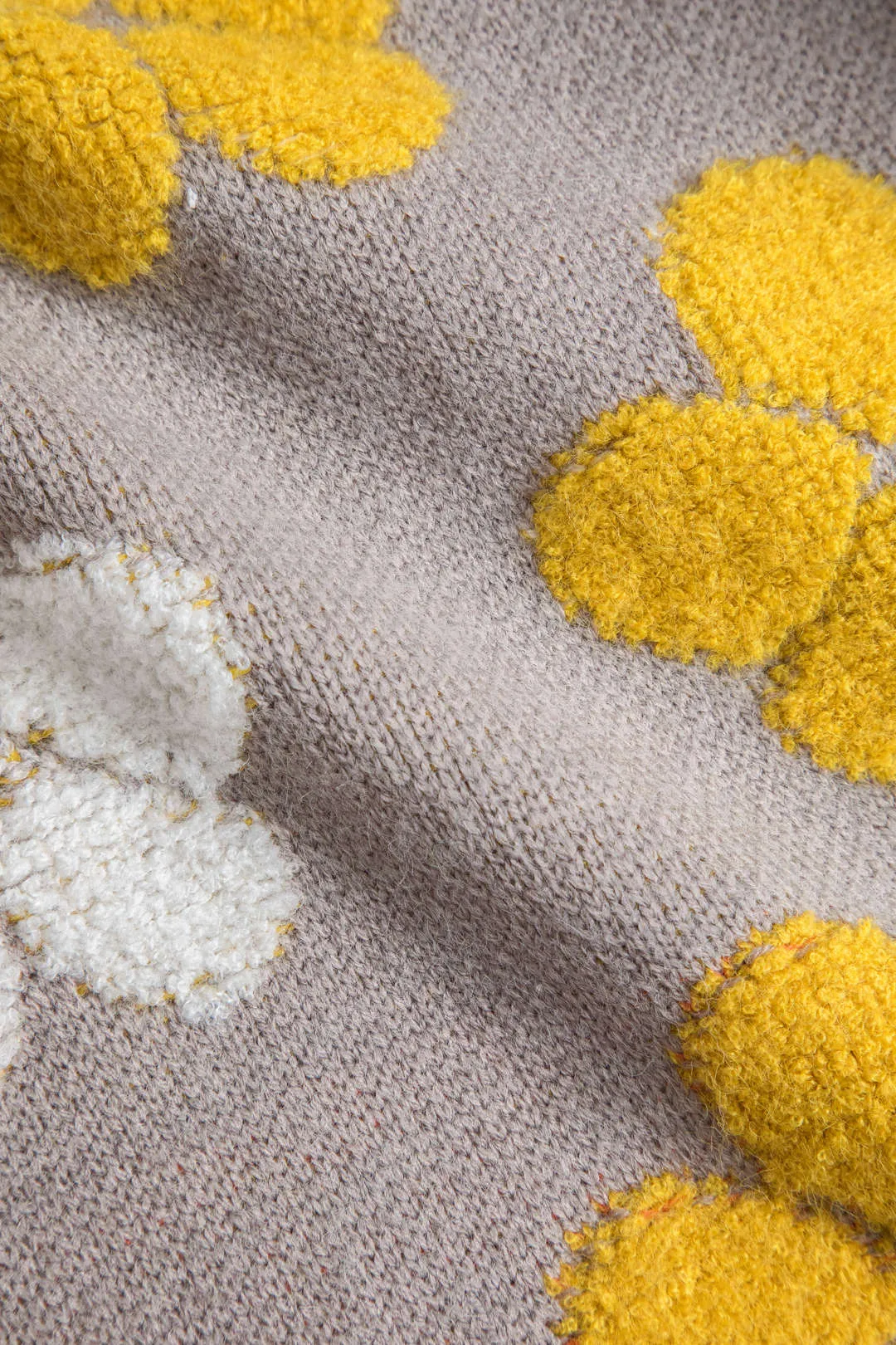 Plus Size Floral Pattern Knit Button Cardigan sold by Micas product image thumbnail 4