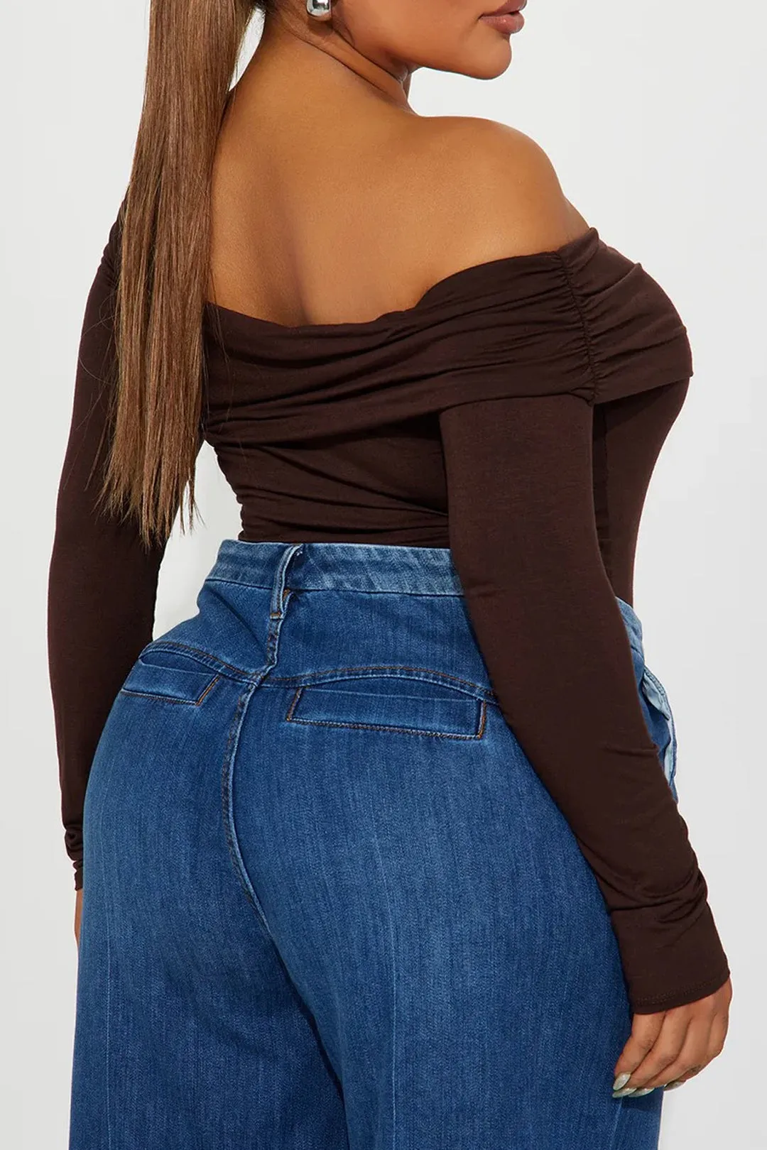 Plus størrelse asymmetri bodysuit sold by Micas product image thumbnail 3