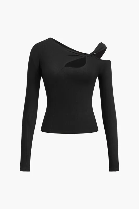 Cut Out Twist Knot langærmet top sold by Micas