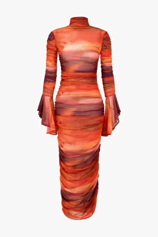 Tie Dye Mesh Ruched Bell Sleeve Maxikjole sold by Micas