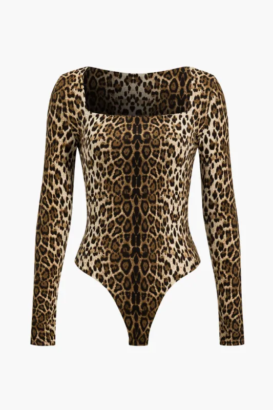 Leopard print langærmet bodysuit sold by Micas