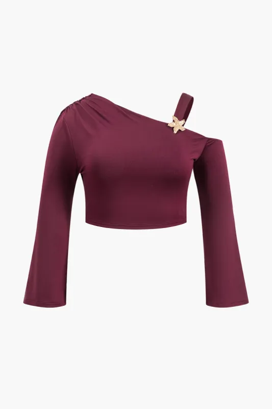 Plus Size metallisk asymmetrisk langærmet top sold by Micas