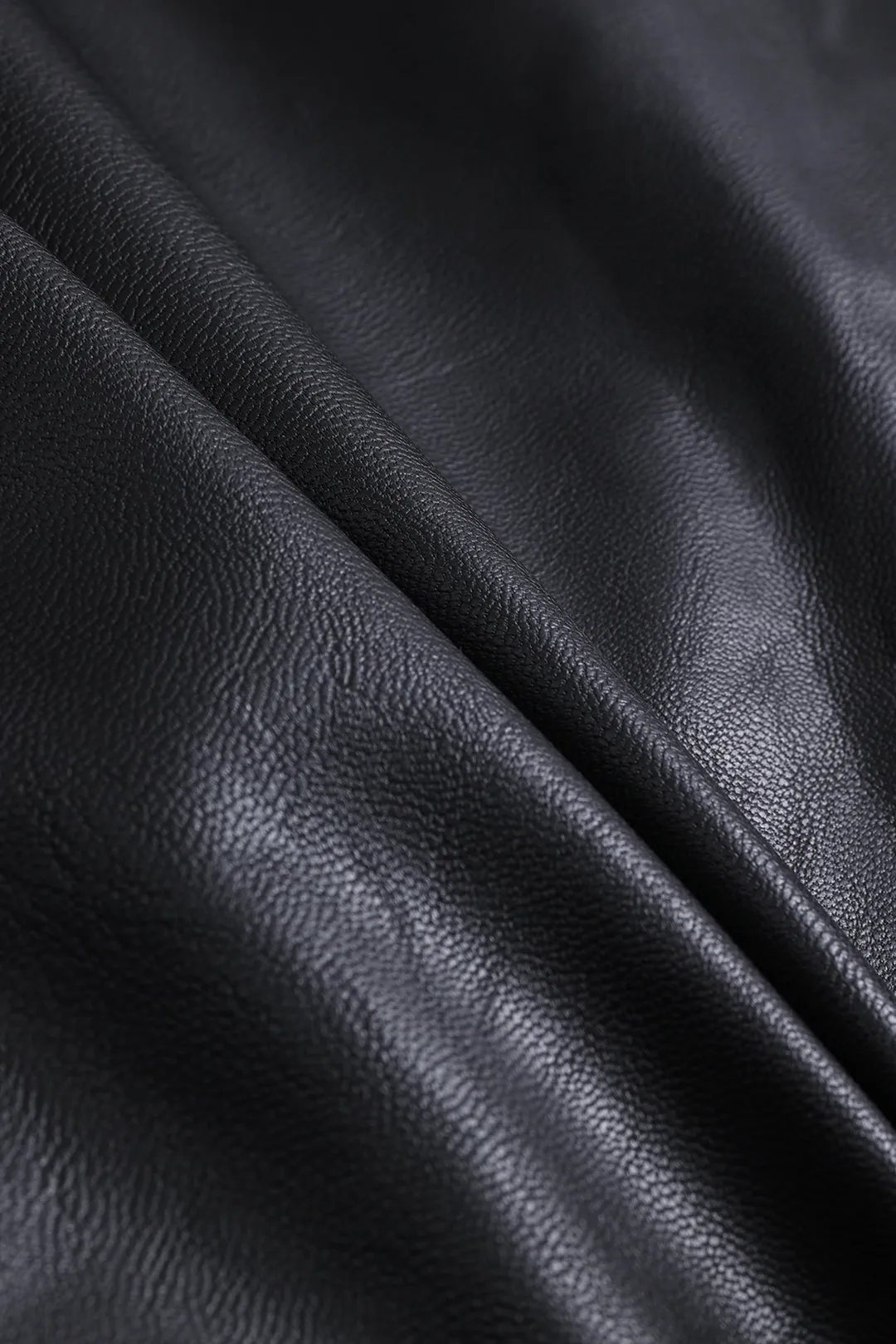 Faux lædervest med lomme og knap sold by Micas product image thumbnail 5