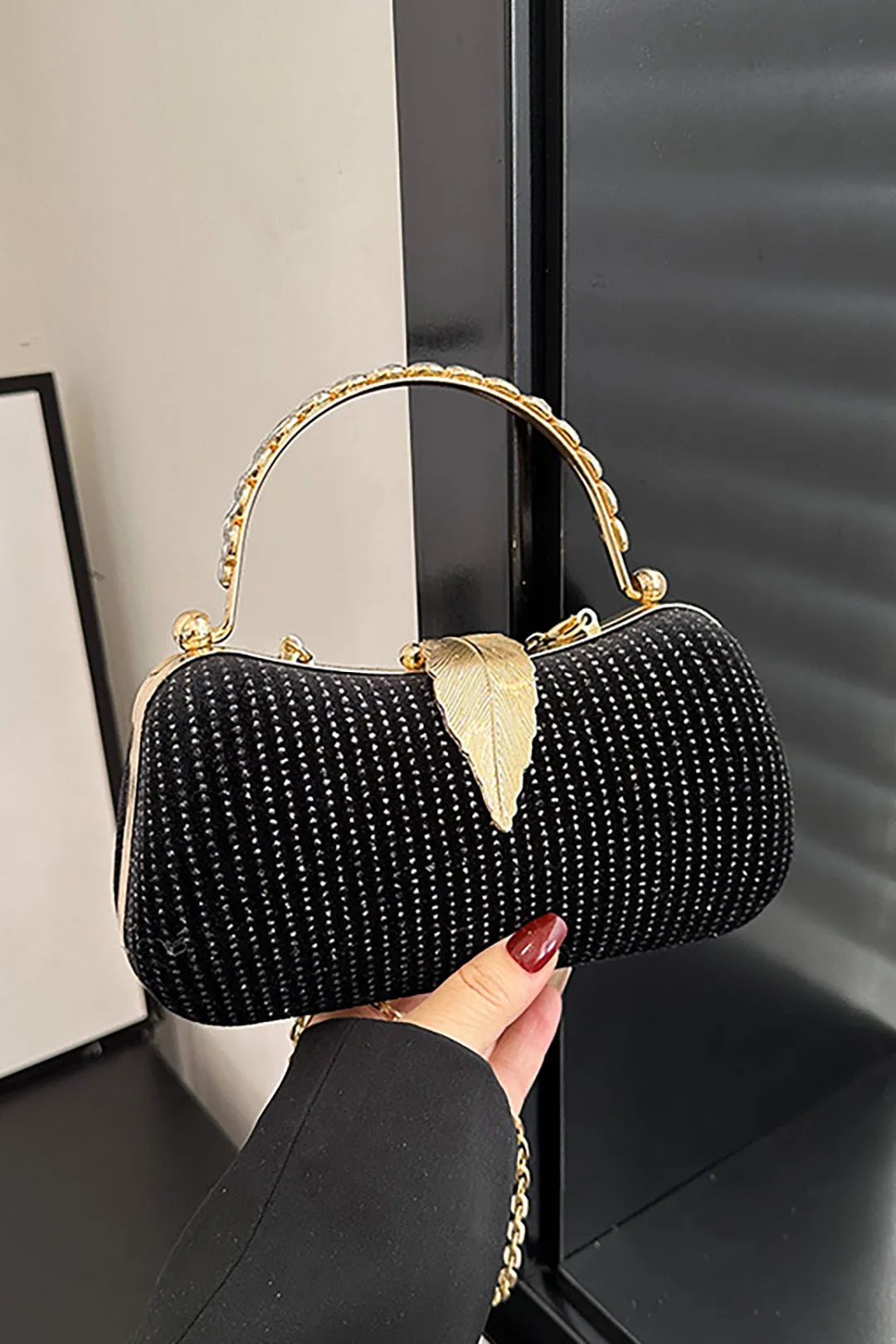 Metalblad koblingstaske sold by Micas product image thumbnail 3