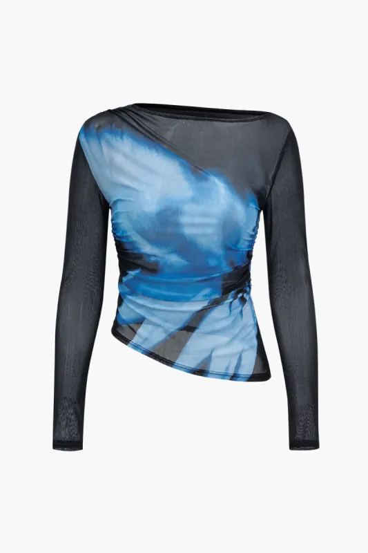Abstrakt print mesh langærmet top sold by Micas