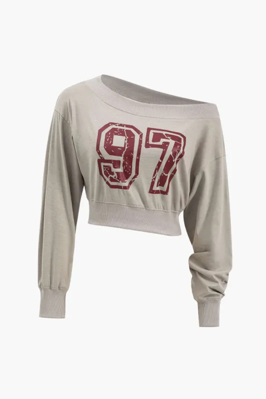 Digital mønster langærmet sweatshirt sold by Micas