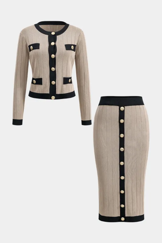 Strik knap cardigan og nederdel sæt sold by Micas