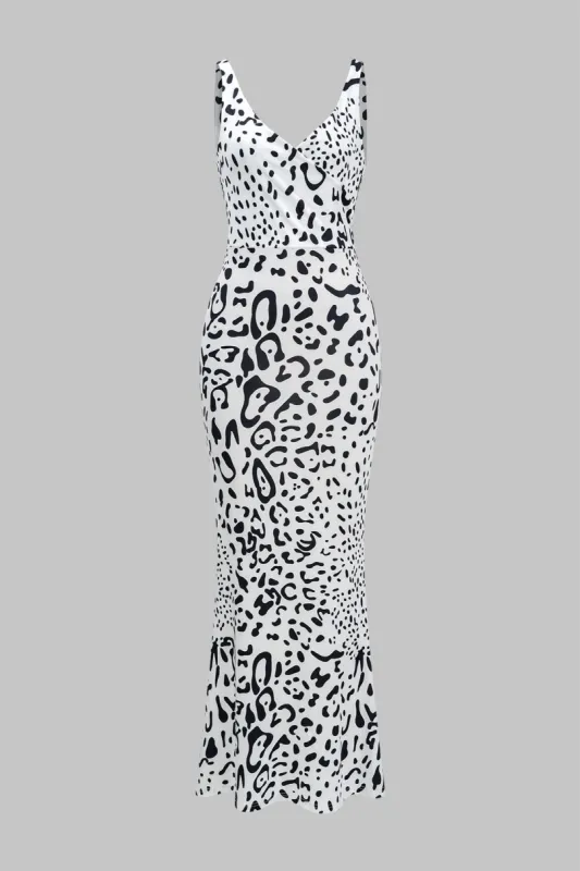 Abstrakt print V-hals ærmeløs maxi kjole sold by Micas
